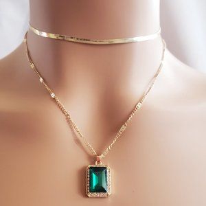 Emerald Gold Necklace